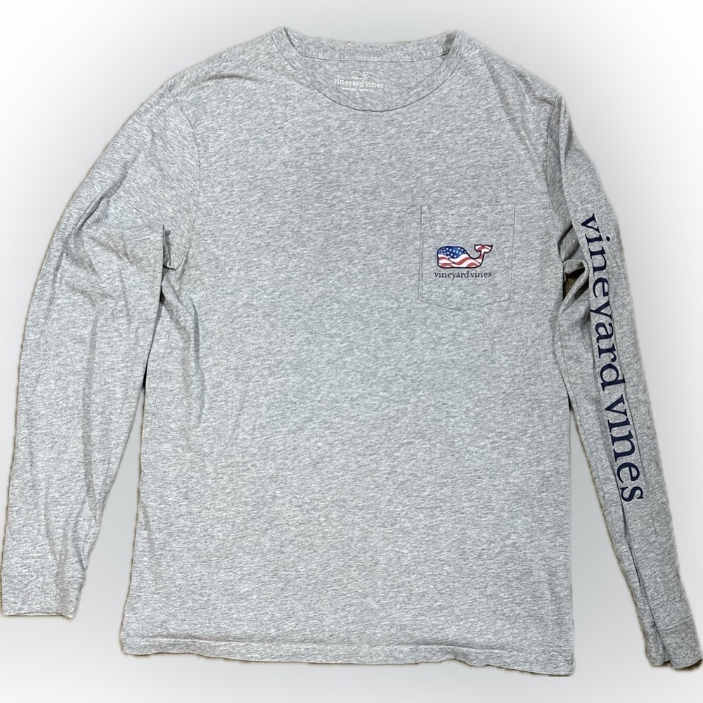 Vineyard Vines Men's Flag Whale Long-Sleeve Pocket Tee. Small. Unisex. Preowned - Picture 2 of 6